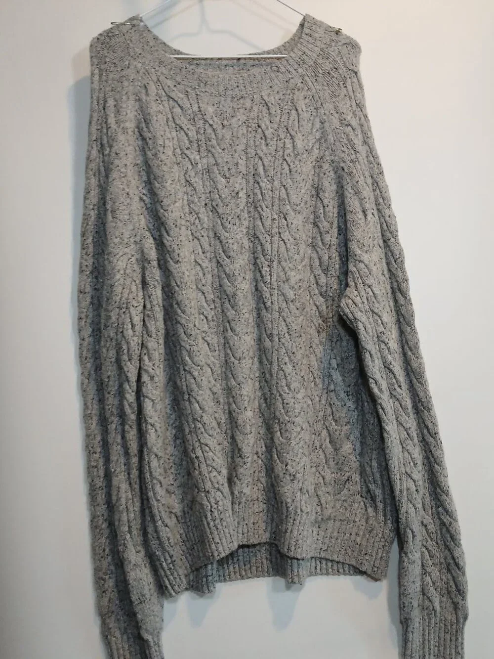 Banana Republic Grey Cable Knit Pullover Sweater NWOT Classic Capsule Luxury